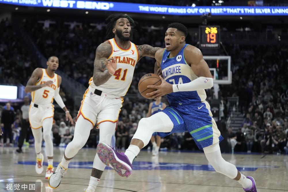 一切都显得 一切都显得