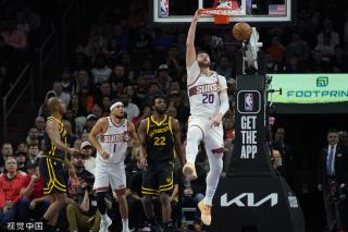 球队中场的 球队中场的